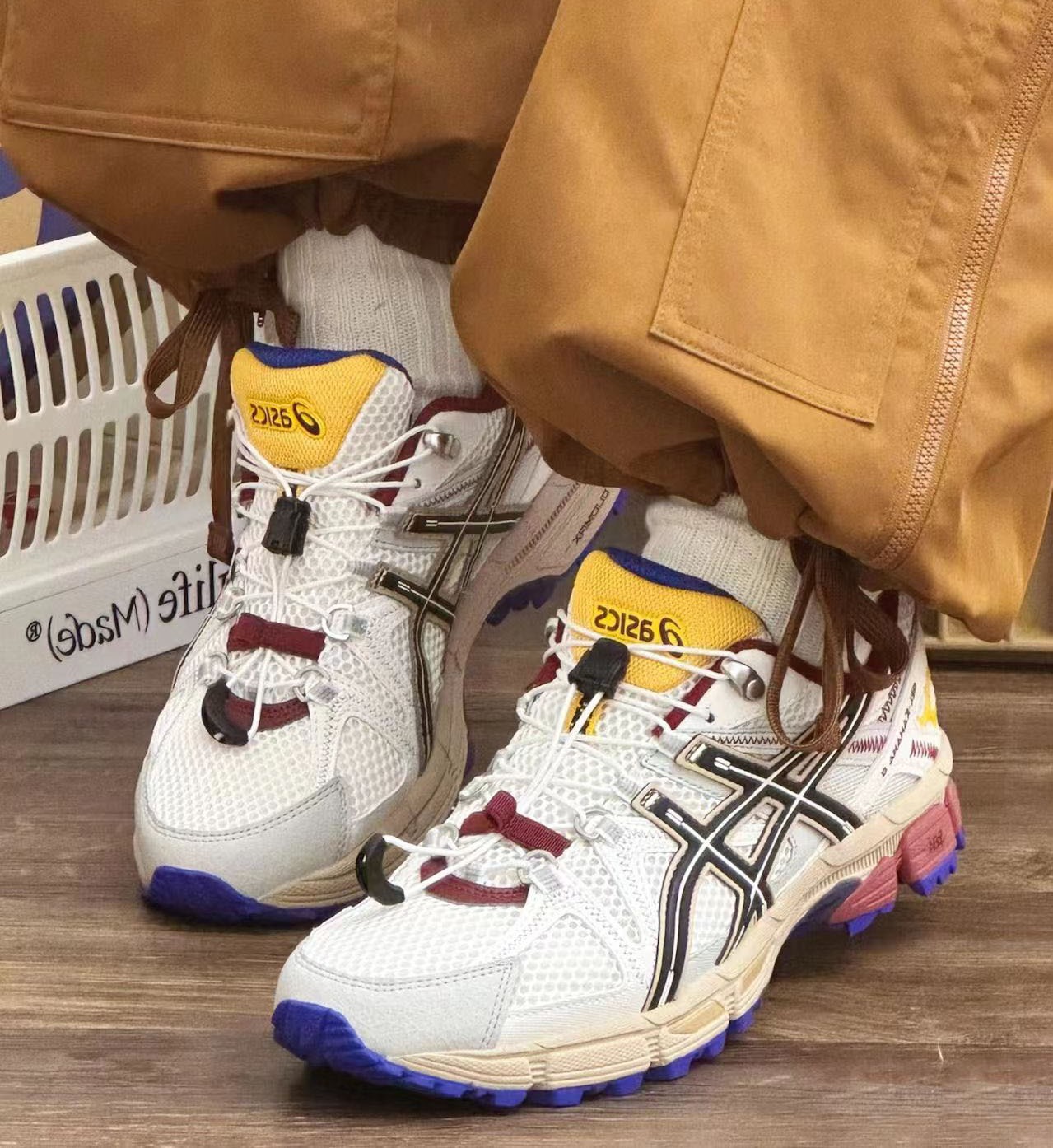 日本未入荷 ASICS gel kahana8 アシックス ゲル カハナ ホワイト ブラックレッド 1...