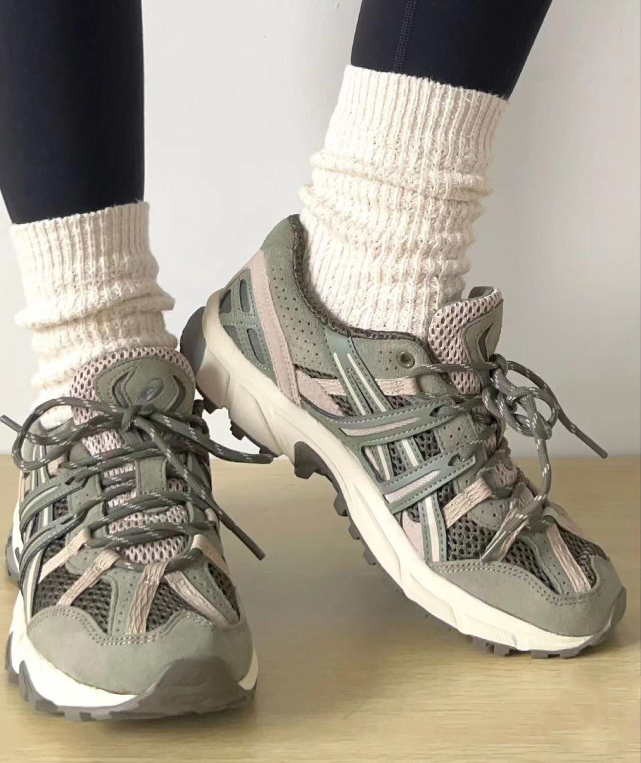 Rakuten - 日本未入荷 Asics アシックス ゲル ソノマ グリーン Gel-Sonoma 15-50 Mantle Green Lichen Green 男女兼用 1201A438-302