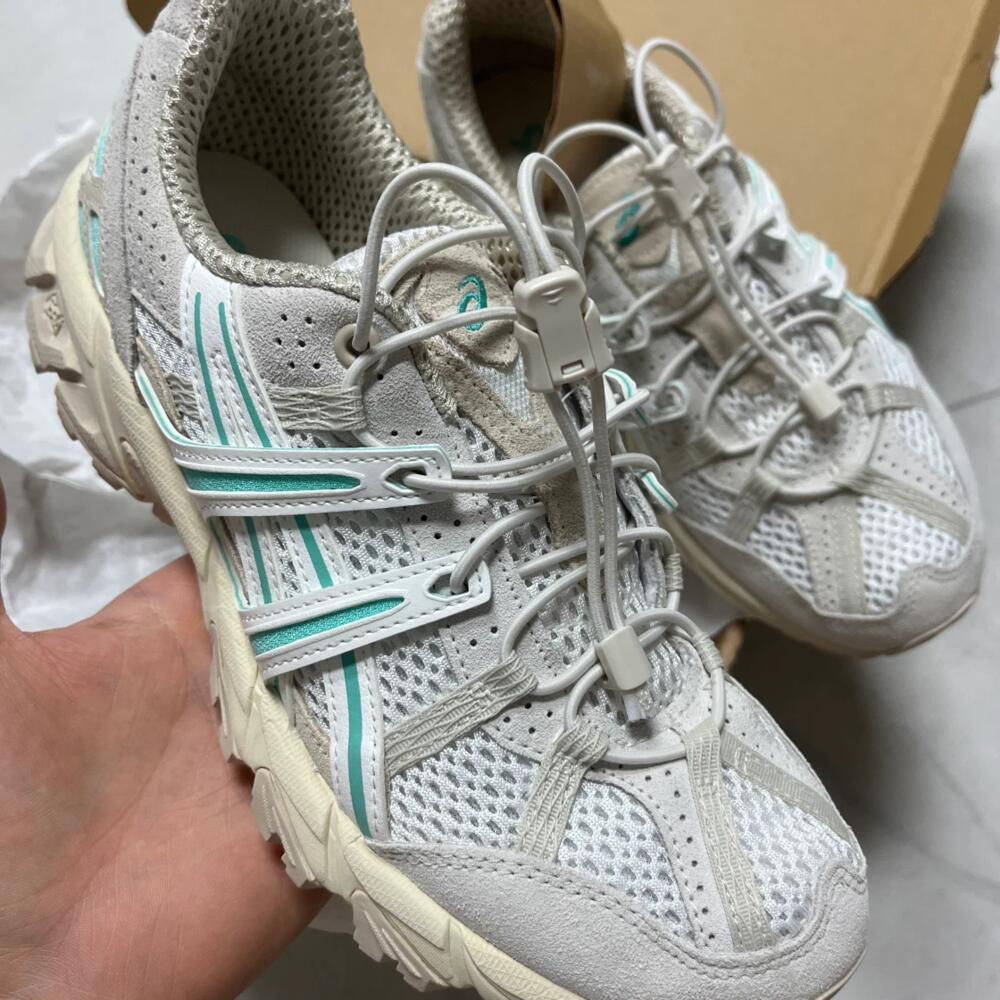 Rakuten - 日本未入荷 Asics Gel Sonoma 15-50 アシックス ゲル ソノマ ホワイトアクア 男女兼用スニーカー 1203A547-100