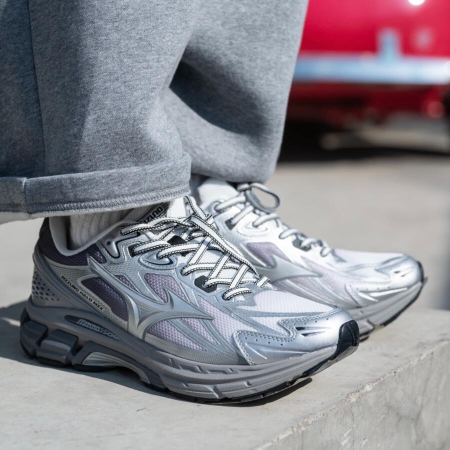 Rakuten - 日本未入荷 Mizuno Halo Mix ミズノ ハロー ミックス グレーシルバー 男女兼用スニーカー D1GH240817