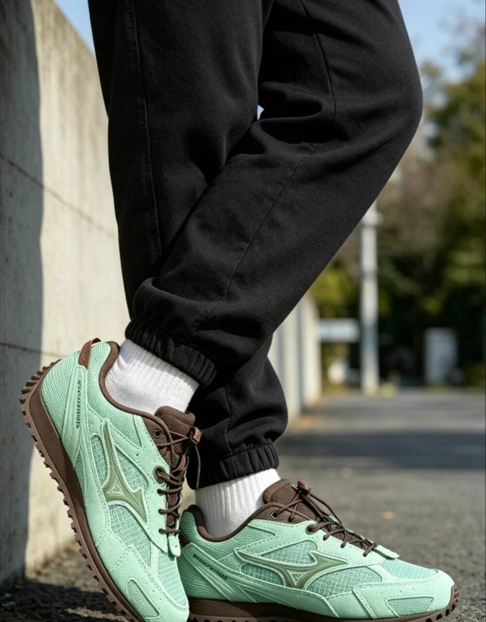 日本未入荷 Mizuno ミズノ LG 60S Light Green ライトグリーン カジュアルスニーカ...
