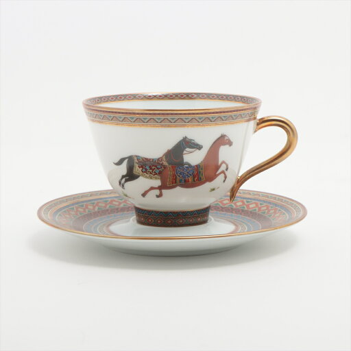 【中古】エルメス シュバルドリアン カップ&ソーサー 陶器 マルチカラー 底刻印 π 【中古】エルメス シュバルドリアン カップ&ソーサー 陶器 マルチカラー 底刻印 π