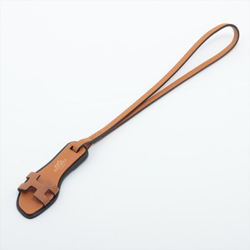 【中古】エルメス オラン ナノ チャーム ヴォーエプソン ゴールド 【中古】エルメス オラン ナノ チャーム ヴォーエプソン ゴールド