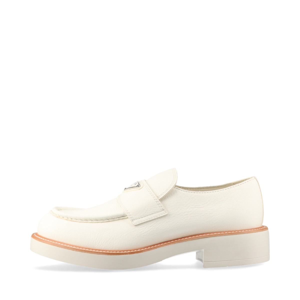 【中古】プラダ トライアングルロゴ レザー ローファー UK 6 1/2 メンズ アイボリー 2DE144