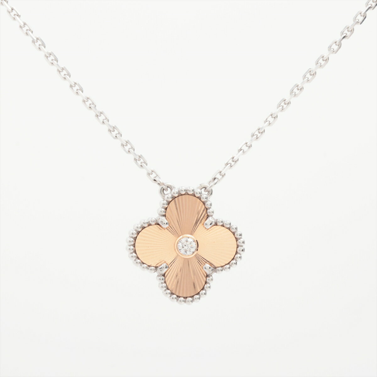 【中古】ヴァンクリーフ&アーペル ヴィンテージアルハンブラ ギョーシェ ダイヤ ネックレス 750(PG×WG) 7.4g VCARPNTH00 2024年ホリデー限定のサムネイル