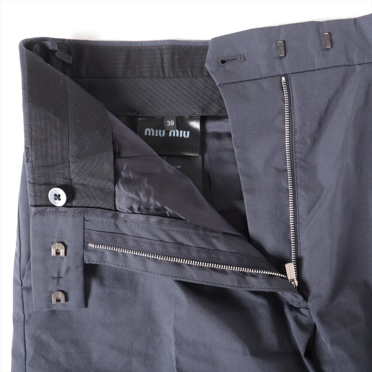 【中古】ミュウミュウ 25年 コットン ショートパンツ 38 メンズ ネイビー MP1909 パナマコットン バミューダショーツ