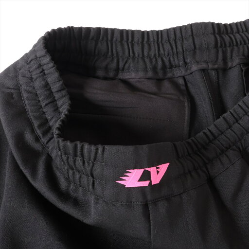 【中古】ヴィトン 22SS ウール ショートパンツ XL メンズ ブラック RM221