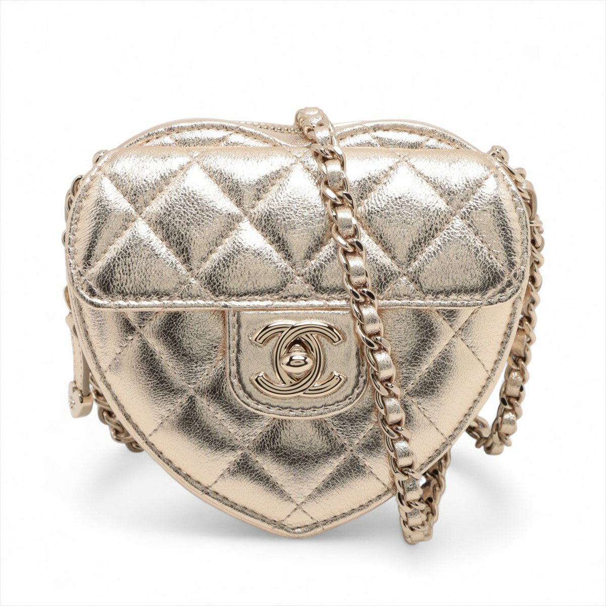 【中古】シャネル マトラッセ ラムスキン チェーンショルダーバッグ ハート ゴールド ゴールド金具 ランダムシリアル