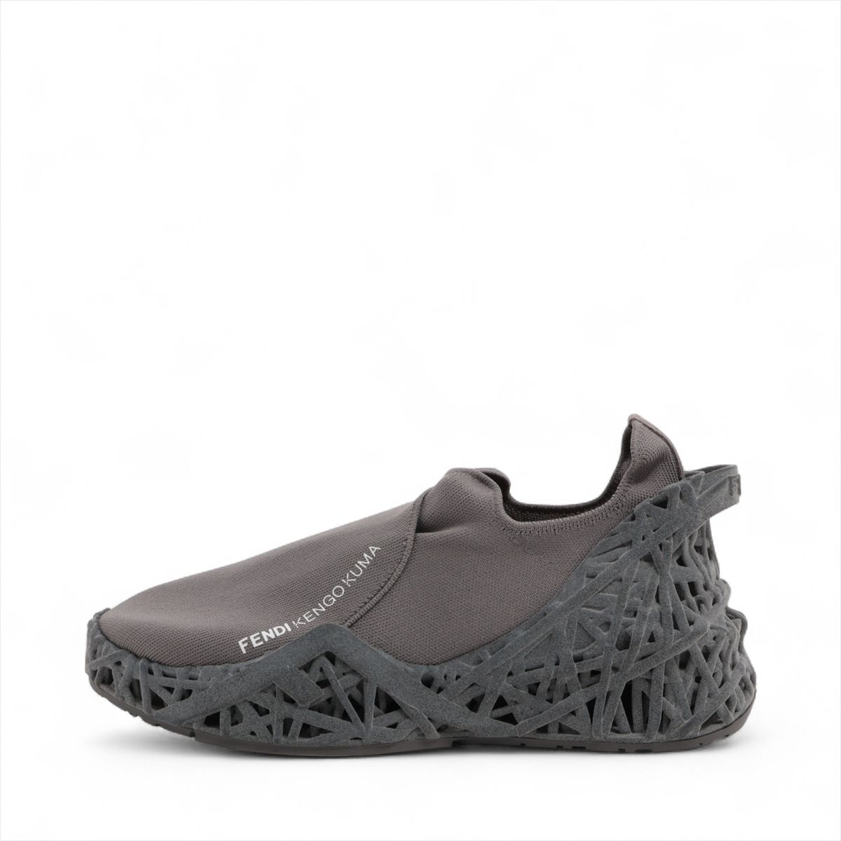 フェンディ×KENGO KUMA フロー 24SS ファブリック スリッポン 6 ユニセックス グレー 7E1657 ロゴ ニット 厚底 スニーカー 隈研吾コラボ