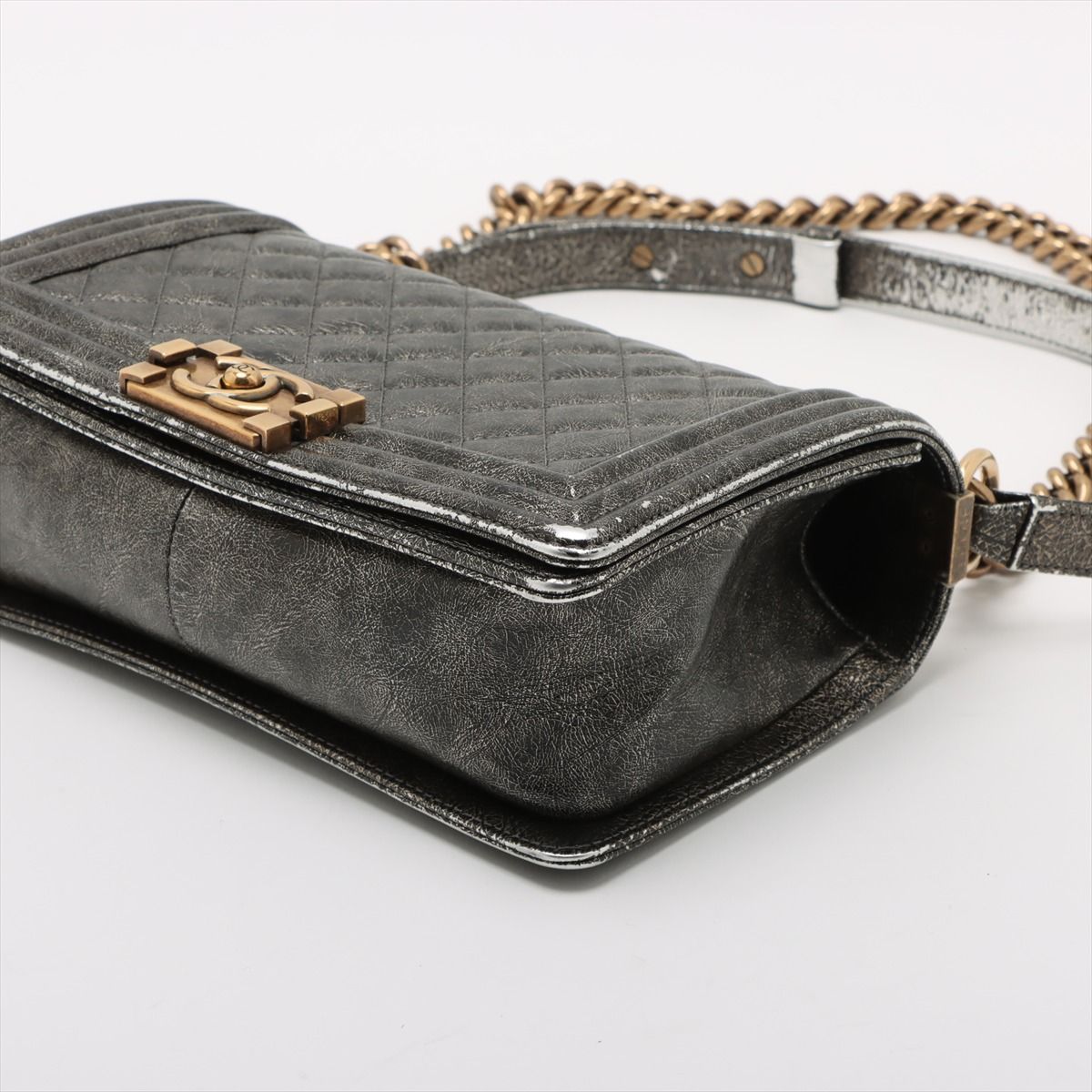 【中古】シャネル ボーイシャネル25 レザー チェーンショルダーバッグ ブラックxシルバー ゴールド金具 24番台 A67086