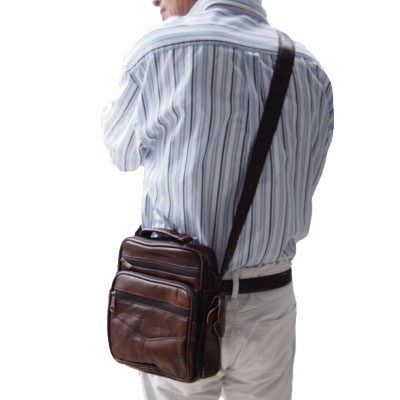 スマホケース付き牛革2WAYバッグ！高級感あふれる本牛革2WAYバッグ！収納力抜群！手提げでもショルダーでも2通りに使え毎日大活躍！