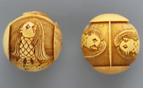 柘植彫刻「アマビエ」ラピス・ラズリ ブレスレット【送料無料】柘植材15mm玉に「アマビエ」を彫刻