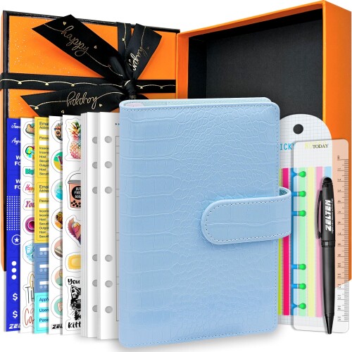 PUレザーパーソナルノートプランナー67ページ付きプランナーペーパー6穴リングバインダーペンホルダー磁気バックル (Sky Blue Crocodile Pat...