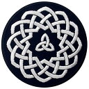 ケルトノットサークル刺繍入りアイロン貼り付け/縫い付けワッペン, 白い