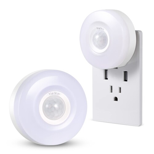 YELKO 人感 センサーライト コンセント 明るさ調節機能 フットライト 室内 ルームライト夜間常時点灯ライト 電球色 省エネ 眩しくない光 安心な素材 廊下 寝室…