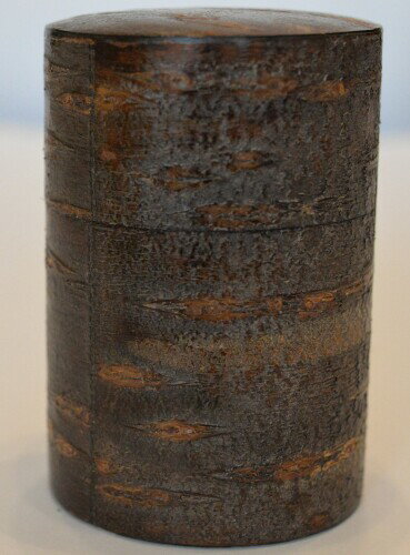 藤木伝四郎商店 総皮茶筒(大)霜降皮 30291 直径8.3cm、高さ12cm