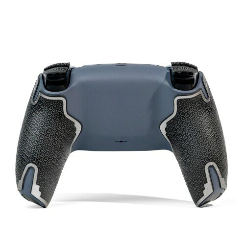 アルメリアセカンドストアのSHADOW BOOLT製 PS5 DualSense用コントローラーグリップ、スキンキット、滑り止め、多素材テクスチャー、汗吸収、事前カットグリップテープ（メタリックグレー＆シルバー、ガーディアンシ｜アングル3