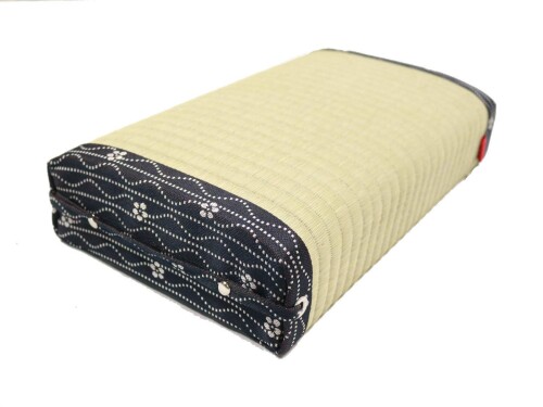 座椅子 和 ギフト 国産畳表 ローテーブル最適 腰痛・膝痛解消 ごろ寝枕 長崎畳職人の手作り (黒波梅)