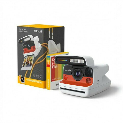 Polaroid Flip instant camera + Color Film bundle (8photos) - White(6571) Hyperfocal 4-Lens System, Sonar autofocus, and Sence Analysis with Bluetooth paired Companion app Flipはソナー波を使用して被写体と の距離を測定し、最大限の焦点の明 瞭さを得るために最適なレンズを自 動で選択します。ソナーは光の影響 を受けないため、暗い場所でも明る い場所でも高いパフォーマンスを発 揮し、どんな写真表現にも応える、 シャープな仕上がり。 Flipには、被写体との距離に応じて自動で切り 替わる4つのシャープなレンズが搭載されてい ます。NowやNow+の2レンズと比較して、4つ のフォーカルスウィートスポットにより、ポー トレートからストリートスナップまで、幅広い スタイルで鮮明なフォーカスを実現します。 ・クローズアップ:スイートスポット 0.65m ・近距離:スイートスポット 0.85m ・中距離:スイートスポット 1.2m ・遠距離:スイートスポット 2.5m Flipのフラッシュは「、蓋」部分に確保 されたデザインスペースのおかげ で、ポラロイド史上最もパワフルな 仕様となっています。被写体との距 離に応じて光量を調整でき、最大で 4.5メートル先までしっかり照らし ます。Flipなら、難しい光環境でも安 心して撮影できます。 ビューファインダー内のLED表示に より、露出オーバー・アンダー、被写 体が近すぎる場合などを事前に警 告。失敗写真を撮る前に、しっかりお 知らせしてくれる頼れる機能です。 懐かしさを感じるデザインに、構えてすぐに撮れるシンプルさと最新機能 を備えた Polaroid Flip は、アナログを愛するすべての人に向けた、究極のインスタントカメラです。ソナーオートフォーカス、ハイパーフォーカル対応の 4 レンズシステム、ポラロイド史上最もパワフルなフラッシュ、そして露出オーバー やアンダーを警告するシーン解析機能により、あらゆる場面で高品質な撮影が可能です。撮りたくなる瞬間に出会って、大きな赤いシャッターボタンを押すだけ。 商品コード39082016115商品名Polaroid Flip instant camera + Color Film bundle (8photos) - White(6571) Hyperfocal 4-Lens System, Sonar autofocus, and Sence Analysis with Bluetooth paired Companion app型番006571カラーホワイト※他モールでも併売しているため、タイミングによって在庫切れの可能性がございます。その際は、別途ご連絡させていただきます。※他モールでも併売しているため、タイミングによって在庫切れの可能性がございます。その際は、別途ご連絡させていただきます。