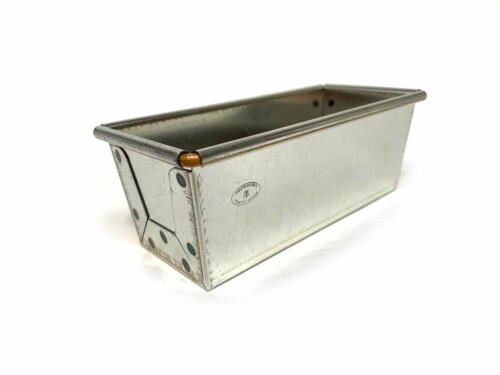 松永製作所 シリコン付 ブリキパウンド型14センチ