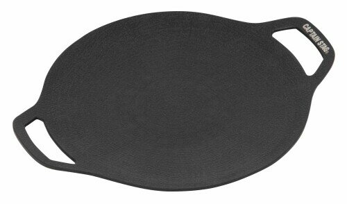 キャプテンスタッグ(CAPTAIN STAG) アウトドア 鉄板 マルチグリドル ラウンド グリルプレート 20cm アルミ製 ふっ素加工 オール熱源対応 ブラック UG-1591 製品サイズ:(約)幅250×奥行200×高さ25mm 製品重量:(約)380g 特徴:ふっ素加工、仕様:オール熱源対応「ガス火・焚き火」「IH」「シーズヒータ」「ハロゲンヒータ」「エンクロヒータ」「ラジエントヒータ」GAS・100V・200Vの加熱器具に使用できます。 ※レジャー用直結型ガスコンロでは使用できません。 材質:本体/アルミニウム合金(表面加工=ふっ素樹脂塗装加工)、はり底=ステンレス鋼、原産国:中国 注意:・絶対に空だきしないでください。・火力は必ず中火以下にしてご使用ください。・鍋料理やスープなどの水分量が多い調理の際は、プレートを持ち上げたり移動しないでください。 ソロ焚き火台 ■ジュニアタイプガスカセットコンロで使えるミニサイズの焦げつきにくいグリルプレート。 薄くて軽く、熱伝導が良いアルミ製。 軽くて丈夫で長持ち、錆びにくい。 蓄熱性の高い鋳物製で、熱がムラなく均一に。 特徴:ふっ素加工(少量の油で調理できてお手入れ簡単。) 仕様:オール熱源対応「ガス火 ■焚き火」「IH」「シーズヒータ」「ハロゲンヒータ」「エンクロヒータ」「ラジエントヒータ」GAS ■100V ■200Vの加熱器具に使用できます。 ※レジャー用直結型ガスコンロでは使用できません。 製品サイズ:(約)幅250×奥行200×高さ25mm 製品重量:(約)380g 材質:本体/アルミニウム合金(表面加工=ふっ素樹脂塗装加工)、はり底=ステンレス鋼 原産国:中国 注意: ■絶対に空だきしないでください。 ■火力は必ず中火以下にしてご使用ください。 ■鍋料理やスープなどの水分量が多い調理の際は、プレートを持ち上げたり移動しないでください。 レンタル等による貸出、オークション等による販売や中古販売、及び譲渡によって発生した故障 ■破損 ■損害 ■事故などにつきましては一切責任を負いかねますので予めご了承ください。 商品コード39075359520商品名キャプテンスタッグ(CAPTAIN STAG) アウトドア 鉄板 マルチグリドル ラウンド グリルプレート 20cm アルミ製 ふっ素加工 オール熱源対応 ブラック UG-1591型番UG-1591サイズ縦20cmx横25cmx厚さ2.5cmカラーブラック※他モールでも併売しているため、タイミングによって在庫切れの可能性がございます。その際は、別途ご連絡させていただきます。※他モールでも併売しているため、タイミングによって在庫切れの可能性がございます。その際は、別途ご連絡させていただきます。