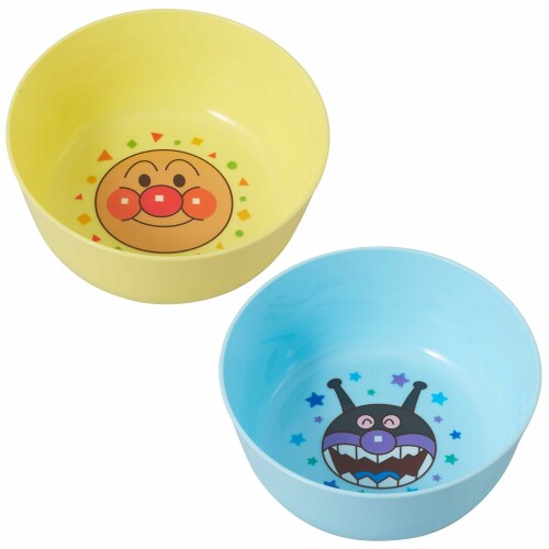 レック アンパンマン おやつボウル 2枚入 (12×12×5cm) / 日本製 / 2色2柄 アンパンマンの子ども用食器シリーズ!たのしくお食事ができます。 アンパンマン(イエロー)と、ばいきんまん(ブルー)の2色2柄セットです。 軽くて深さがあり、汁物に便利なボウルタイプ、アウトドアにも。 おうちでのおやつタイムやおままごとにも使いやすいです。 日本製 ■本体サイズ:12×12×4.5cm(2枚入) ■安心の日本製。2色2柄アソートでリニューアルしました。 ■軽くて持ち運びやすいので、ピクニックやキャンプに適しています。 ■深さがあって、お子さまでもこぼしにくい形状です。 商品コード39081880309商品名レック アンパンマン おやつボウル 2枚入 (12&times;12&times;5cm) / 日本製 / 2色2柄型番A00304サイズ12&times;12&times;5cmカラーマルチカラー※他モールでも併売しているため、タイミングによって在庫切れの可能性がございます。その際は、別途ご連絡させていただきます。※他モールでも併売しているため、タイミングによって在庫切れの可能性がございます。その際は、別途ご連絡させていただきます。