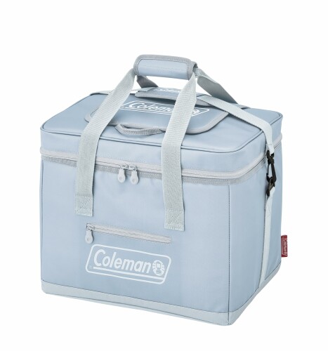 Coleman(コールマン) クーラーボックス アルティメイトアイスクーラーII 35L 保冷力約49時間 オリーブ アウトドア キャンプ ピクニック 部活 釣り 極厚断熱材 簡単取り出し 抗菌 コンパクト 保冷バッグ 【使用シーン】アウトドア、キャンプ、ピクニック、運動会、スポーツ観戦、釣り、部活、ドライブ、普段のお買い物、防災用品などでも活躍します。 【使い勝手の良い35Lサイズ】2Lペットボトル12本収納可能なサイズ感で、ファミリーキャンプやBBQなどに最適です。 【保冷力49時間】約15mmのPEフォームを使用し、約49時間の高い保冷力があります。デイレジャーをはじめ1泊2日以上のキャンプにも対応可能なモデルです。 【冷気をブロック】上部に取り出し口(クイックサーブオープニング)があり、クーラー内の冷気を逃す事なく中の物を素早く簡単に取り出すことができます。 食べ物を入れる際は必ず袋や容器に入れてからご使用ください。 キャンプ、デイレジャー、お買い物。汎用性が高く折りたたみが可能な保冷力抜群なソフトクーラー。 商品コード39082034474商品名Coleman(コールマン) クーラーボックス アルティメイトアイスクーラーII 35L 保冷力約49時間 オリーブ アウトドア キャンプ ピクニック 部活 釣り 極厚断熱材 簡単取り出し 抗菌 コンパクト 保冷バッグ型番2238145サイズ35Lカラーアイス※他モールでも併売しているため、タイミングによって在庫切れの可能性がございます。その際は、別途ご連絡させていただきます。※他モールでも併売しているため、タイミングによって在庫切れの可能性がございます。その際は、別途ご連絡させていただきます。