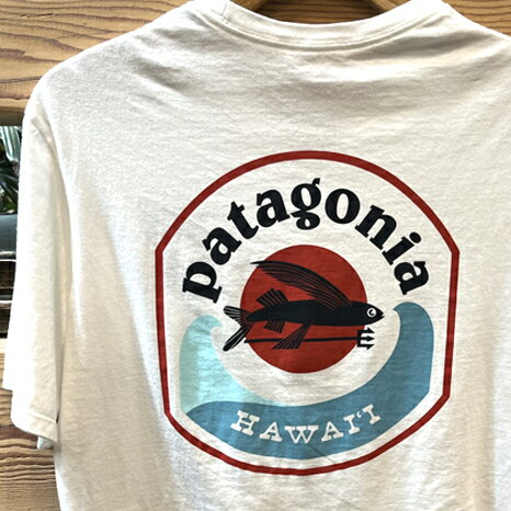2024年新作☆[PATAGONIA/パタゴニア]ハワイ　メンズ　半袖 Tシャツ Shop Patch　ハワイ限定　Mサイズ　ホワイトのサムネイル