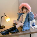 韓国子ども服 ジュニア 女児 トップス 長袖 ベビー服 秋着 秋服 カジュアルコート マウンテンパーカー ブルゾンジャンパー 防寒 シンプル ゆったり お出かけ 小学生 通学着 新作 新品 上品 110cm 120cm 130cm 140cm 150cm 160cm 【素材】 生地：コットン/ポリエステル 【カラー】 ピンク、ブルー 【ご注意】子供服のsizeは、1&#12316;2サイズ上の方をオススメです。 注意事項: ※ 平置き素人採寸ですので多少の誤差はご容赦下さい。 ※ モニタ環境によって、商品の色合いが多少違う場合があります。 ※ 少々匂いがありますが、置いたままで2-3日くらいになくなりますので、ご安心ください。 ※ 発送時も簡易梱包の為、お受け取り時にたたみ皺が有ると思いますが、ご了承ください。1