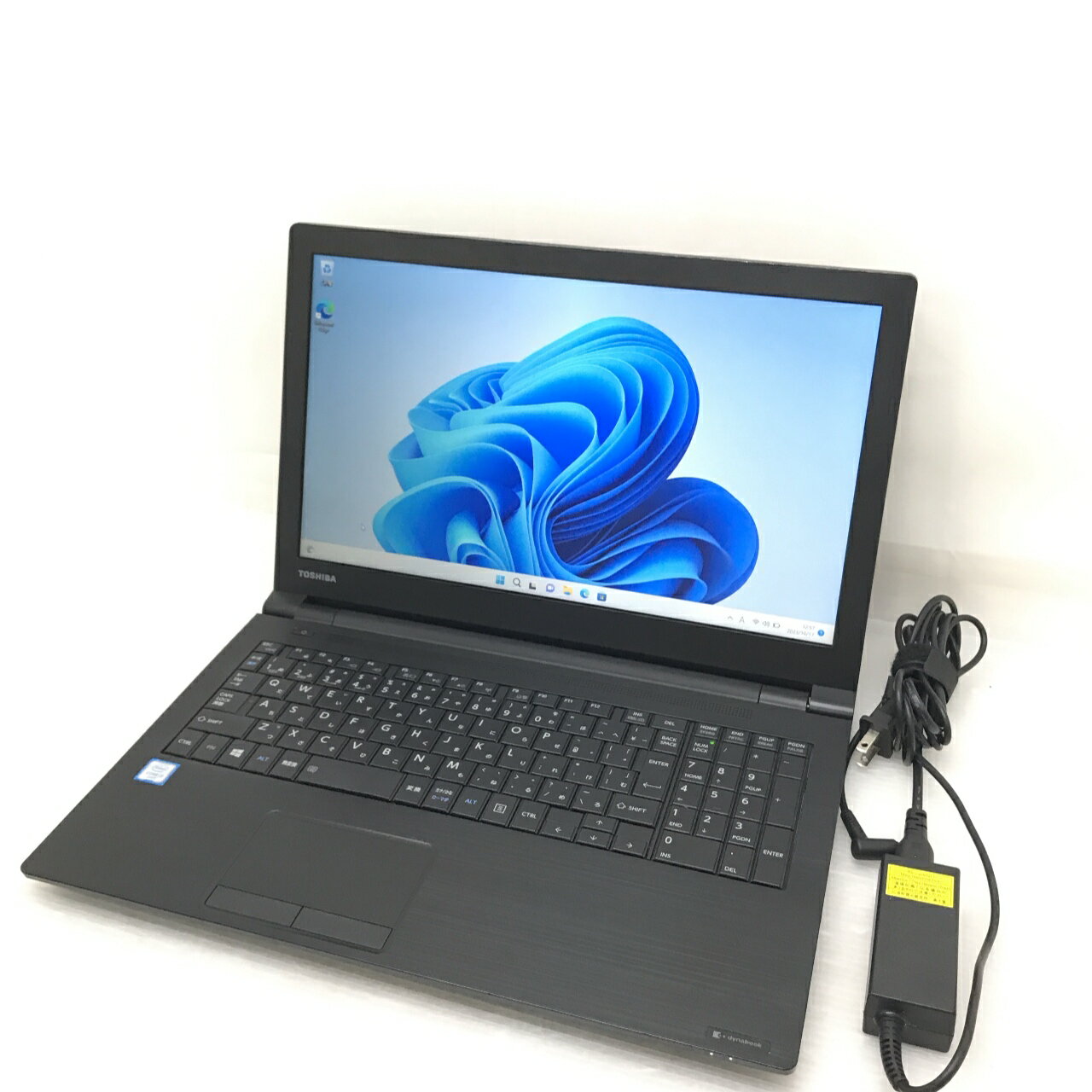 Windows11 Pro TOSHIBA dynabook B55/F PB55FGB132AAD11 Core i3-6006U 4GB M.2 SSD128GB 15.6C` T008927