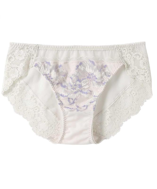 AMPHI(アンフィ) ショーツ【BRAGENIC ブラジェニック スムージングタイプ】BMI243とペア 吸汗速乾(後ろ身頃) アウターにひびきにくい(裾) PMI143レディース