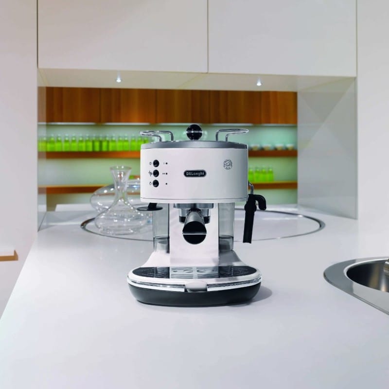 デロンギ エスプレッソメーカーDe'Longhi ECO310W Espresso Maker家電