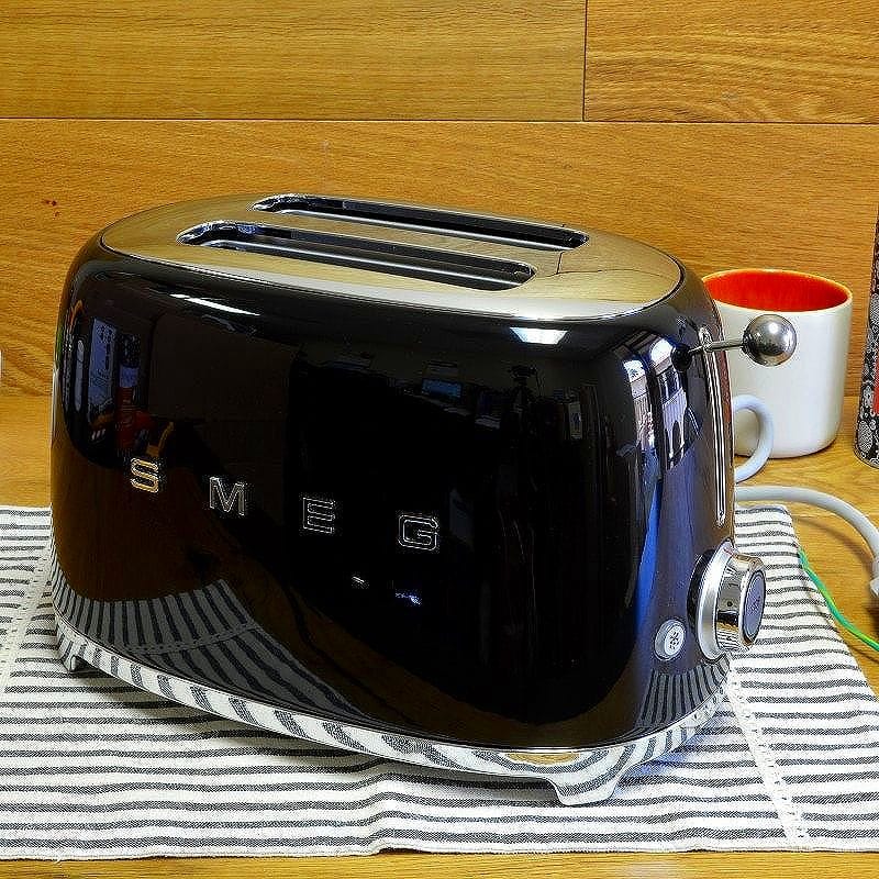 アルファエスパス米国楽天市場店のスメッグ トースター 2枚焼き イタリアキッチン家電 SMEG Toaster 2 Slice 家電｜アングル2