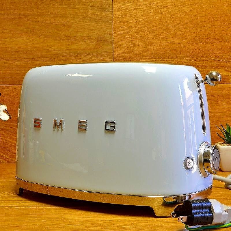 アルファエスパス米国楽天市場店のスメッグ トースター 2枚焼き イタリアキッチン家電 SMEG Toaster 2 Slice 家電｜アングル3