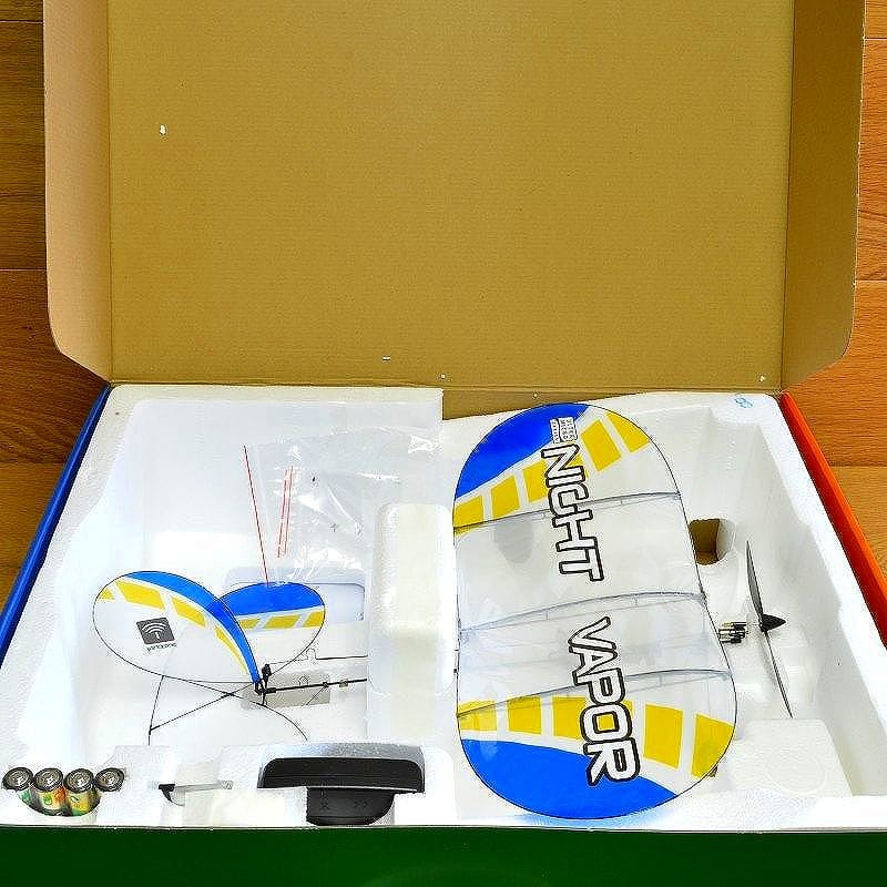 ��⡼�ȥ���ȥ��������Ե� Night Vapor Remote Control Airplane RTF