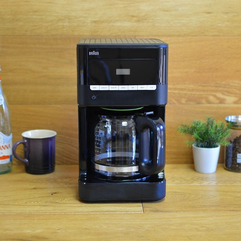 ブラウン コーヒーメーカー ブラウン コーヒーメーカー 12カップ デジタル プログラム Braun KF7000BK Brew Sense Drip Coffee Maker, Black 家電