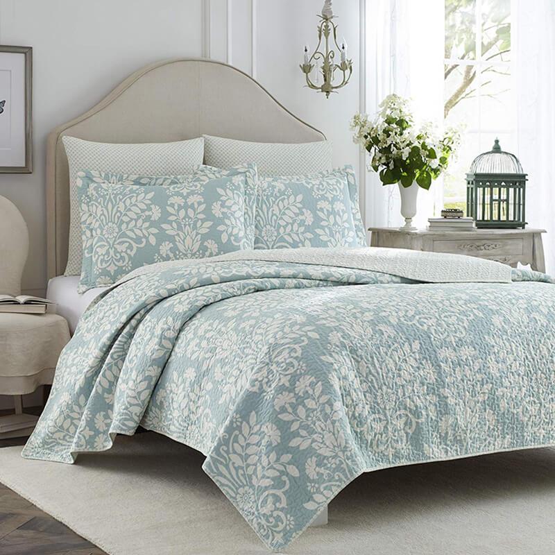 ローラアシュレイ キルト 枕カバーセット リバーシブル コットン 花柄 ブルー ホワイト Laura Ashley Rowland Blue Quilt Set