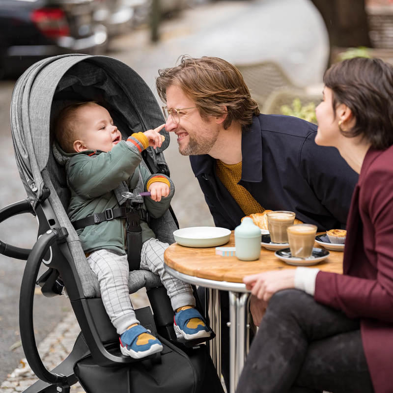 ȥå ץ꡼ ٥ӡ V6 Stokke Xplory V6 Black Chassis Stroller with Black Leatherette Handle