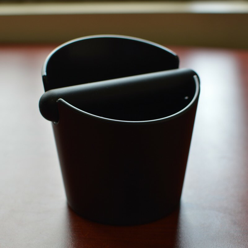 エスプレッソ用 ノックボックス バリスタスタイル ゴム製ノックバー コーヒーかす ブラック 黒 HOMEE Espresso Knock Box 4.8 Inch Shock-Absorbent Durable Barista Style Knock Box With Removable Knock Bar and Non-Slip Base Gift (Round)