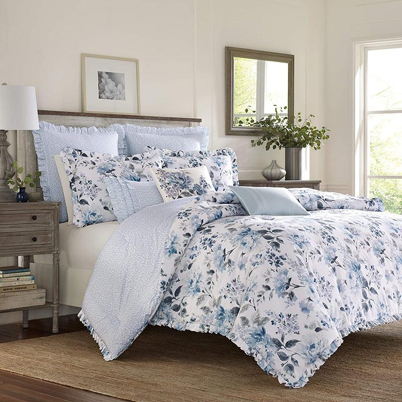 ローラアシュレイ リバーシブル キルト 枕カバーセット フリル 花柄 ブルー Laura Ashley Home | Chloe Collection | Luxury Ultra Soft Comforter, All Season Premium Bedding Set