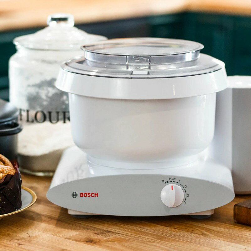 アルファエスパス米国楽天市場店のボッシュ ユニバーサルプラス スタンドミキサー ホワイト Bosch Universal Plus Kitchen Machine White MUM6N10UC-DE 家電｜アングル3