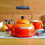 륯롼 饷å ū᤭ȥ 䤫  ե쥤 1.6L IHб Le Creuset 1.7-Qt Enamel on Steel Classic Whistling Teakettle Flame Q3101-2