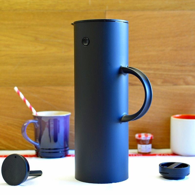 ステルトン ステルトン クラシックジャグ バキュームジャグ 水差し 水筒 ソフトブラック マットブラック 1L Stelton Vacuum Jug, 1 Liter SoftBlack 931