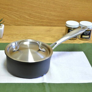 クイジナート 片手鍋 フタ付 PTFEフリー PFOAフリー Cuisinart GreenGourmet Hard-Anodized Nonstick Saucepan with Cover