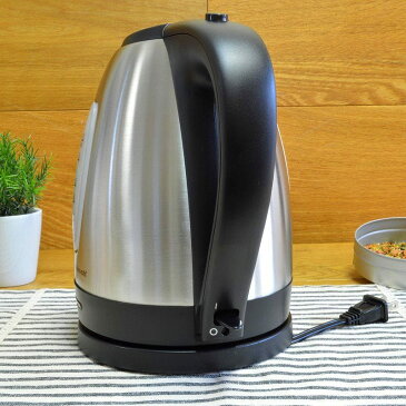 ハミルトンビーチ コードレス電気ケトル 大容量 1.7L ステンレス Hamilton Beach 10 Cup Electric Kettle Stainless Steel 40880 家電