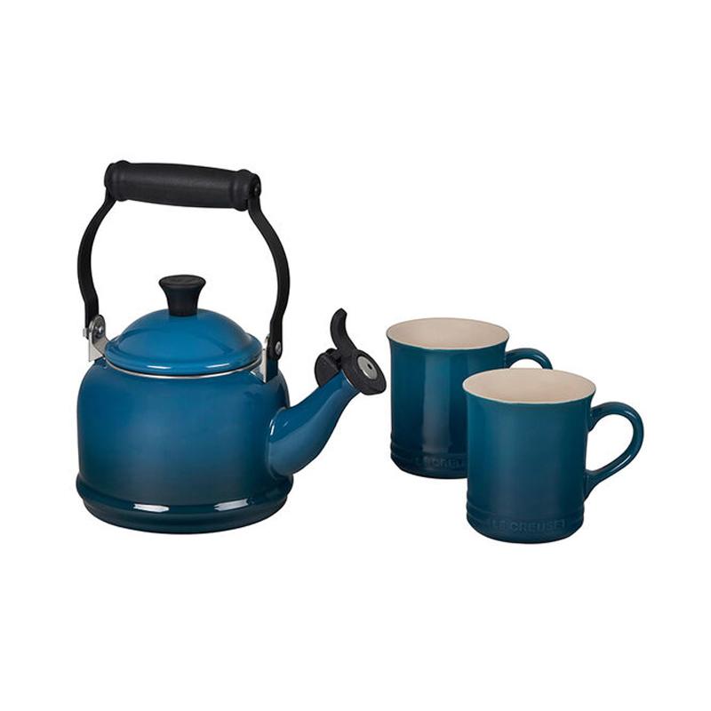 ル・クルーゼ ケトル・やかん ルクルーゼ デミ 笛吹ケトル マグ2個セット やかん 1.1L IH対応 Le Creuset Enamel On Steel Demi Kettle & Stoneware Set of 2 Mugs