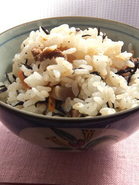 生姜のひじきご飯