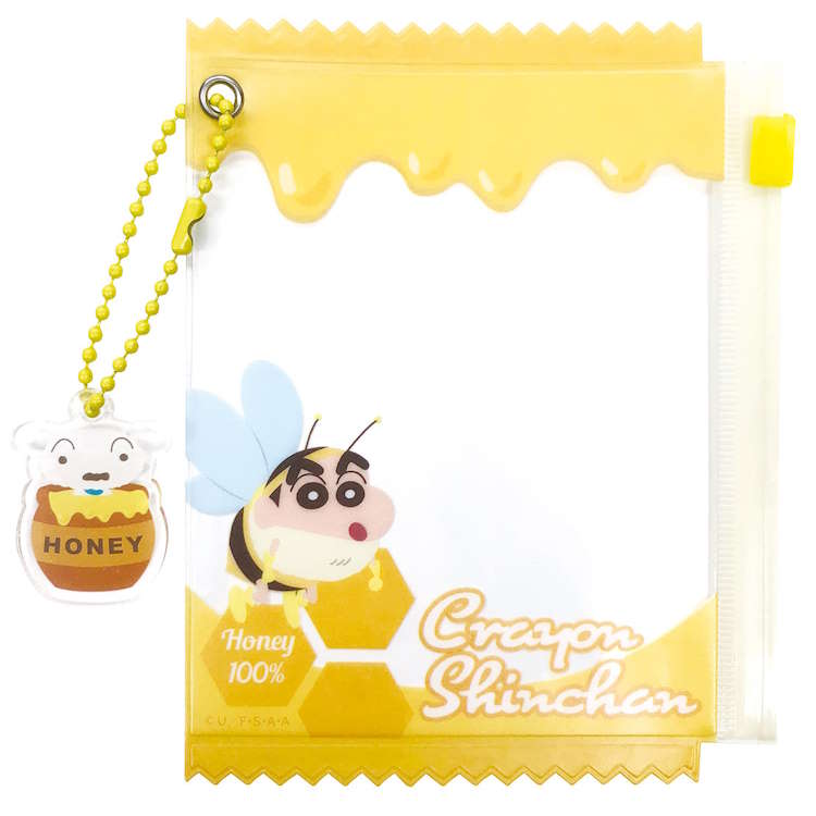 クレヨンしんちゃん クリアジッパーケース イエロー 小物入れ ケース ボールチェーン付き キーホルダー カンバッジ入れ 写真入れ 429150(4.0)