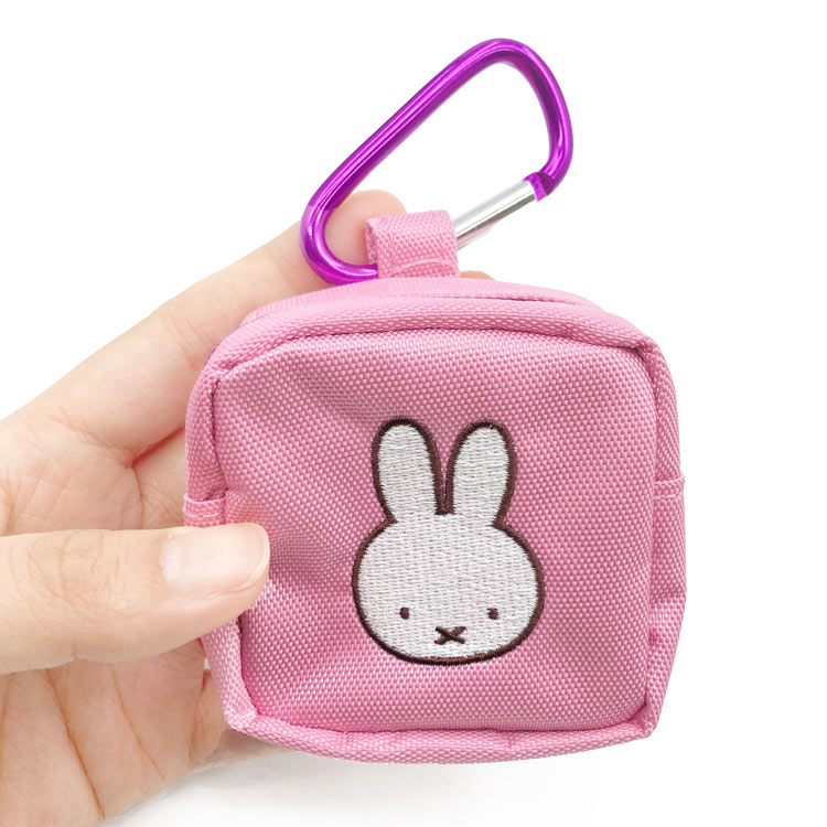 ディックブルーナ カラビナ付き刺繍ミニポーチ ミッフィー PK 189626 miffy ミッフィー
