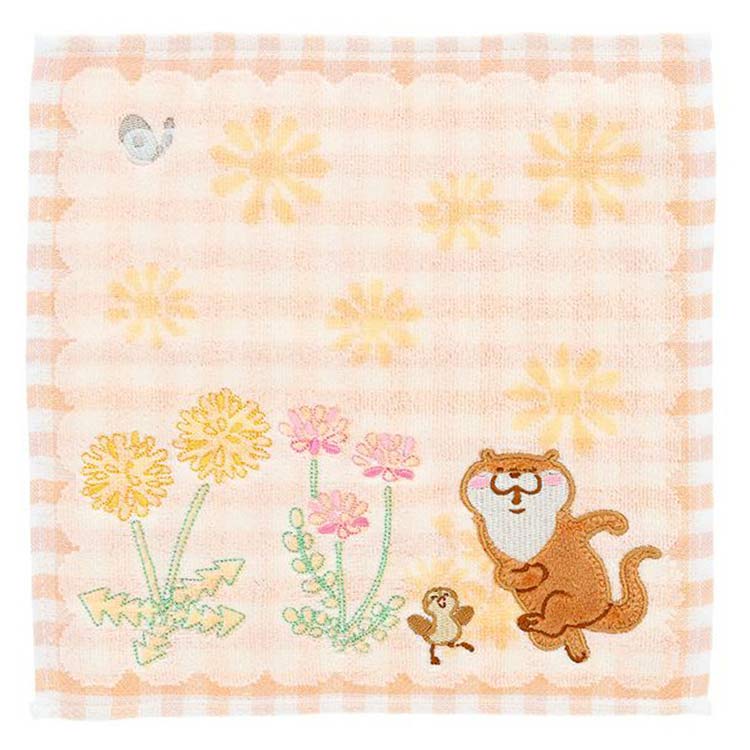 商品仕様【サイズ】約25×25cm 【素材】綿100% 【仕様】シャーリングジャカード・全面刺繍・ファーアップリケ刺繍・抗菌防臭加工 【原産国】中国特記事項※画像はあくまでも商品イメージになります。実際の商品と色や仕様が異なる場合がありますので、予め御了承ください。 ※メーカー希望小売価格はメーカーカタログに基づいて掲載しています。